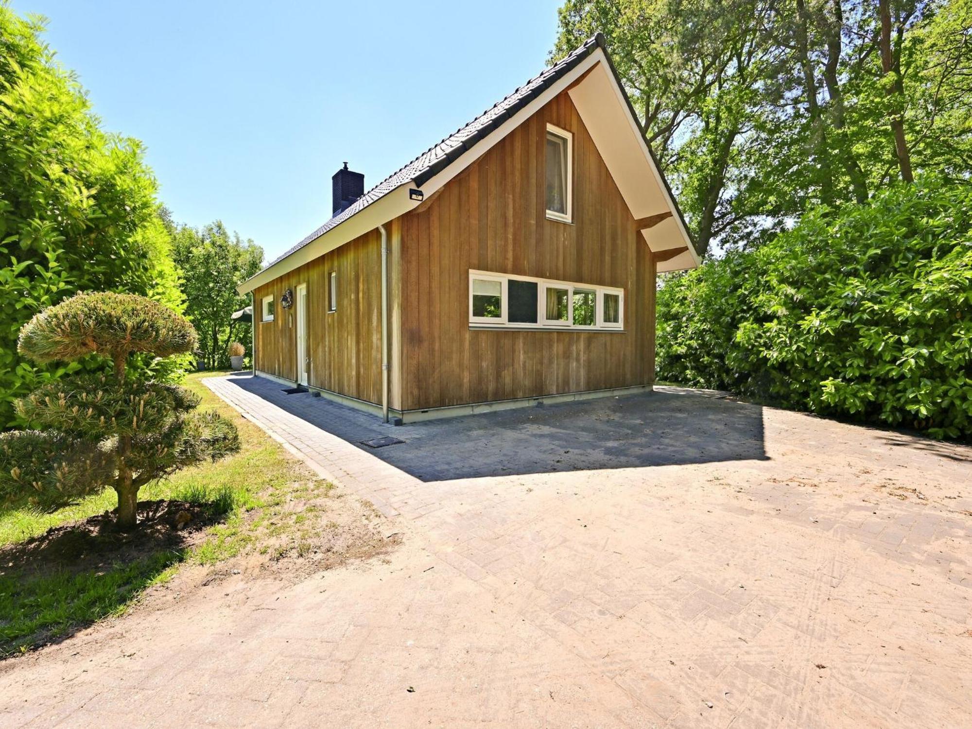 Chalet With Gorgeous View Of The Natural Surroundings Weerselo Εξωτερικό φωτογραφία